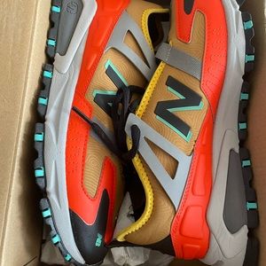Hiking Sneakers